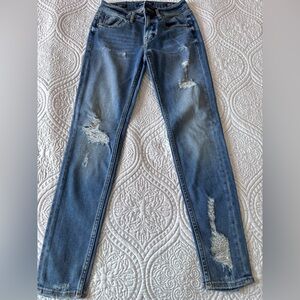 Vigoss Women's Light Blue Distressed Skinny Jeans